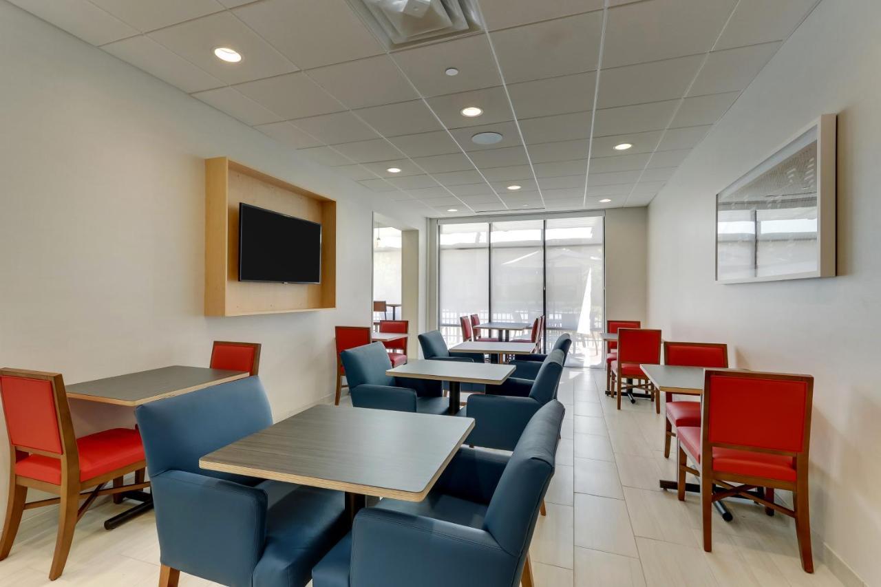 Holiday Inn Express & Suites - Winston - Salem Sw - Clemmons By Ihg Kültér fotó