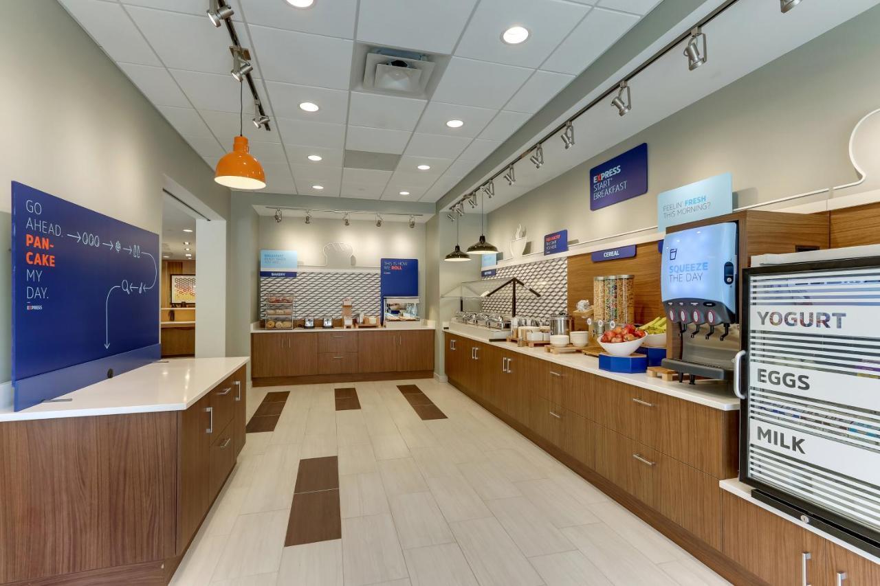 Holiday Inn Express & Suites - Winston - Salem Sw - Clemmons By Ihg Kültér fotó