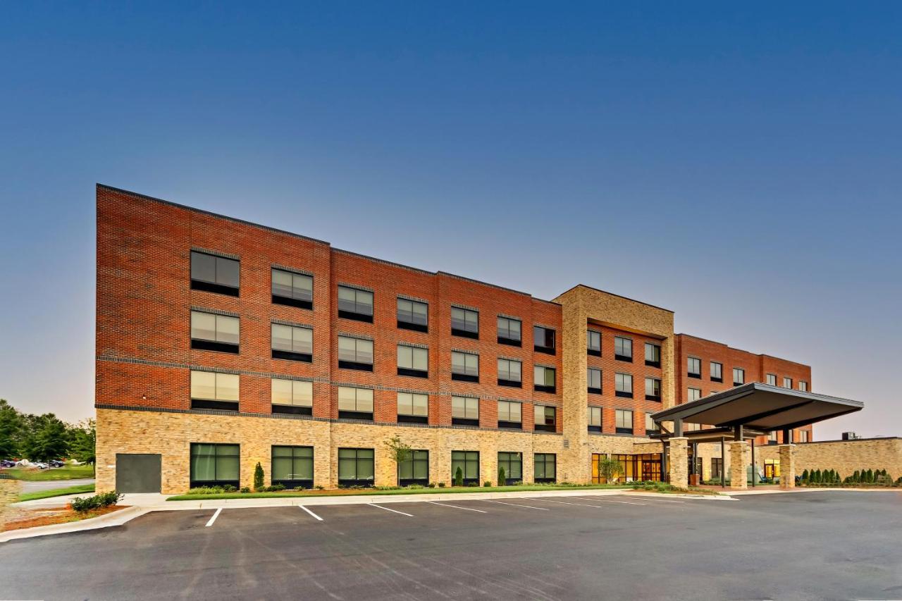 Holiday Inn Express & Suites - Winston - Salem Sw - Clemmons By Ihg Kültér fotó