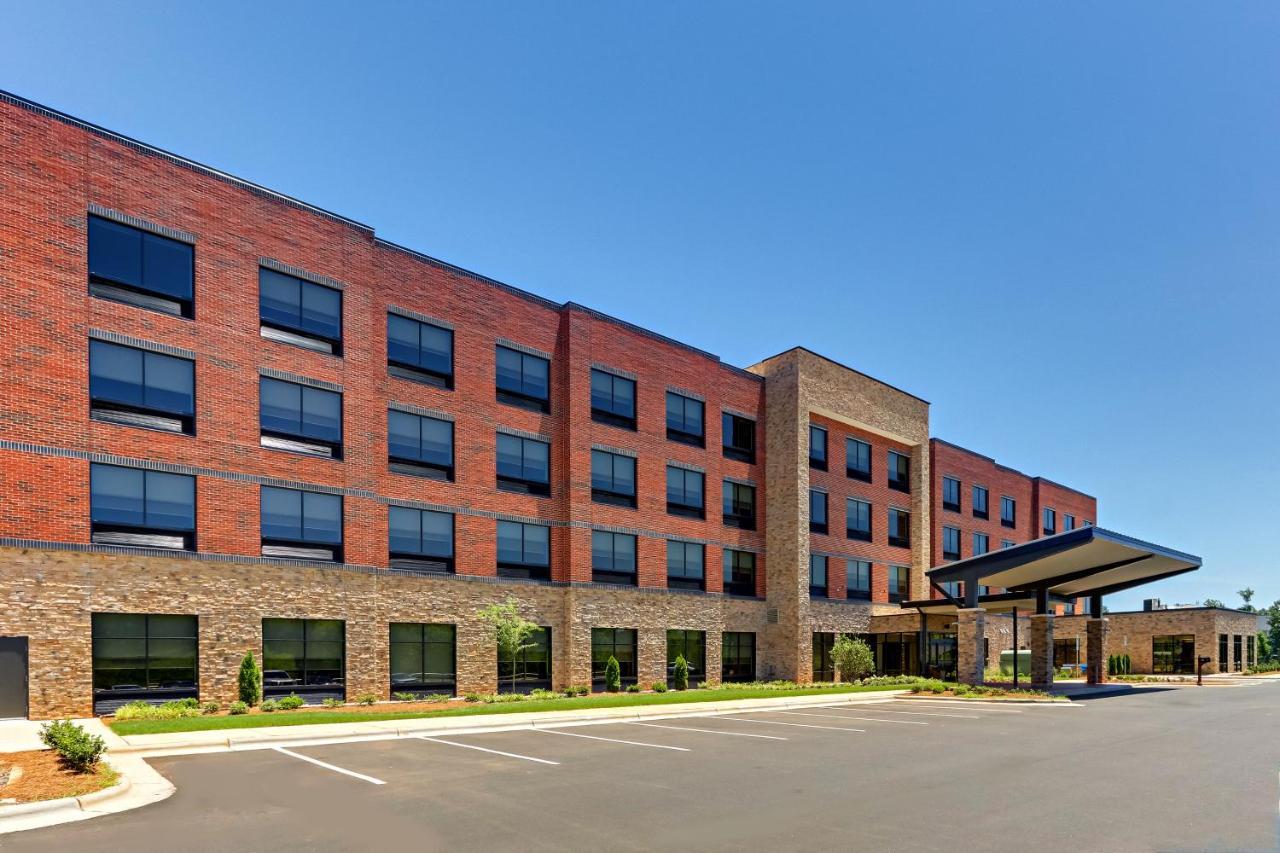 Holiday Inn Express & Suites - Winston - Salem Sw - Clemmons By Ihg Kültér fotó
